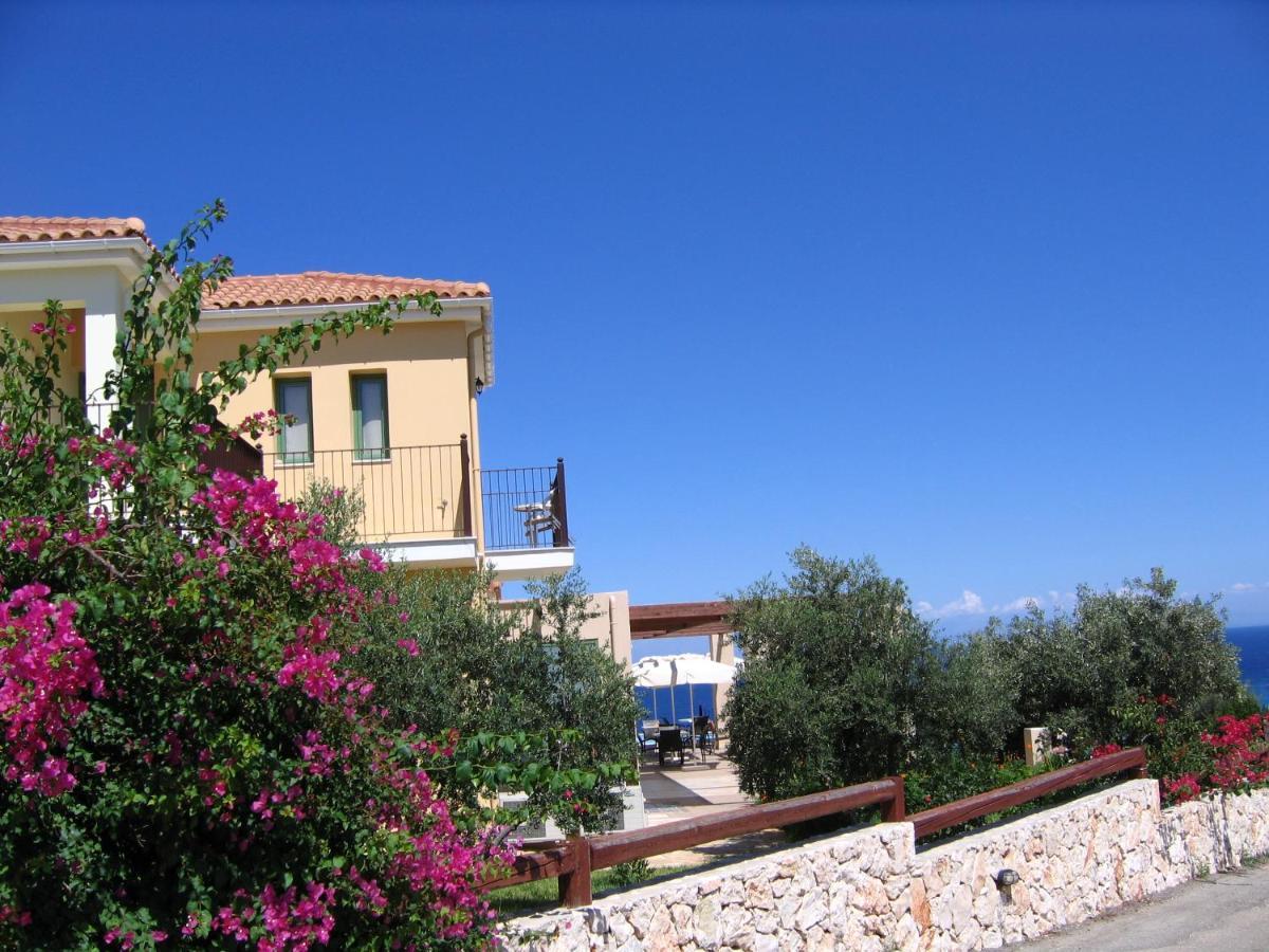 Livadaki Village Hotel Skala  Esterno foto