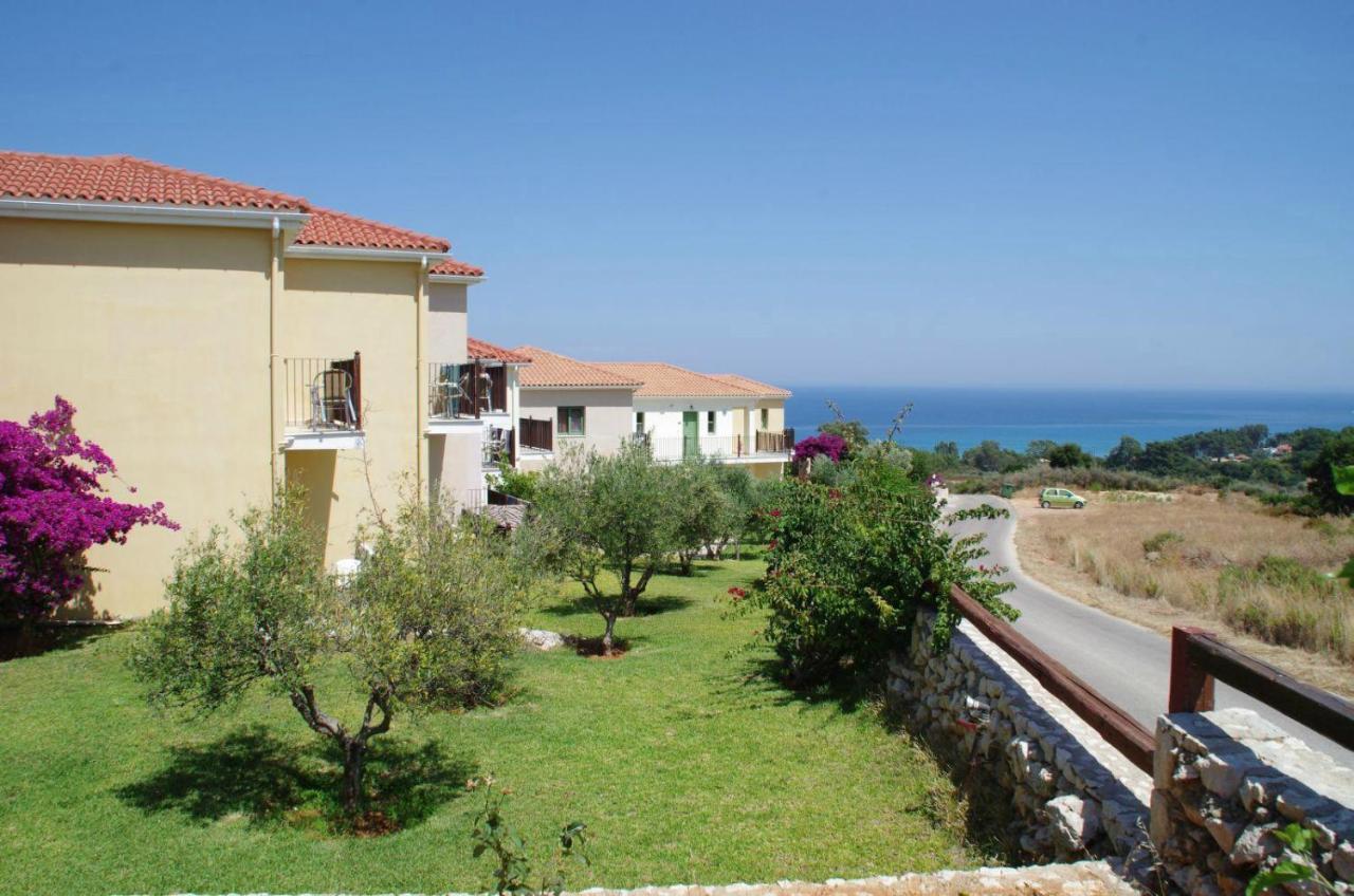 Livadaki Village Hotel Skala  Esterno foto