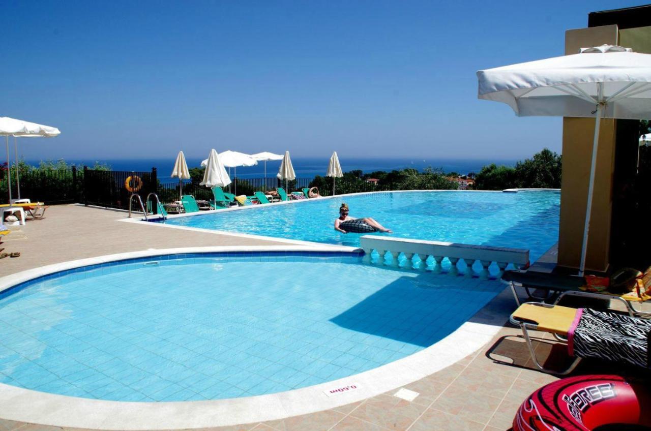 Livadaki Village Hotel Skala  Esterno foto