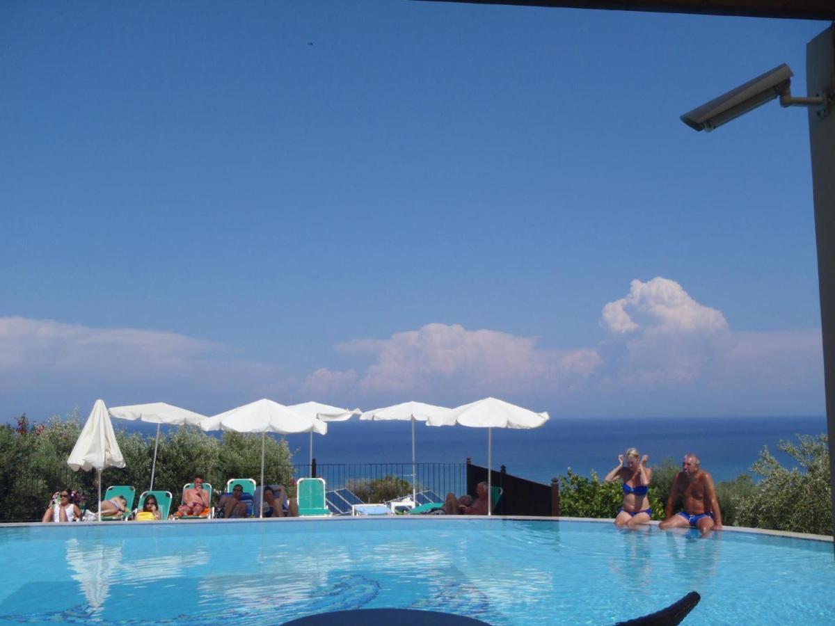 Livadaki Village Hotel Skala  Esterno foto