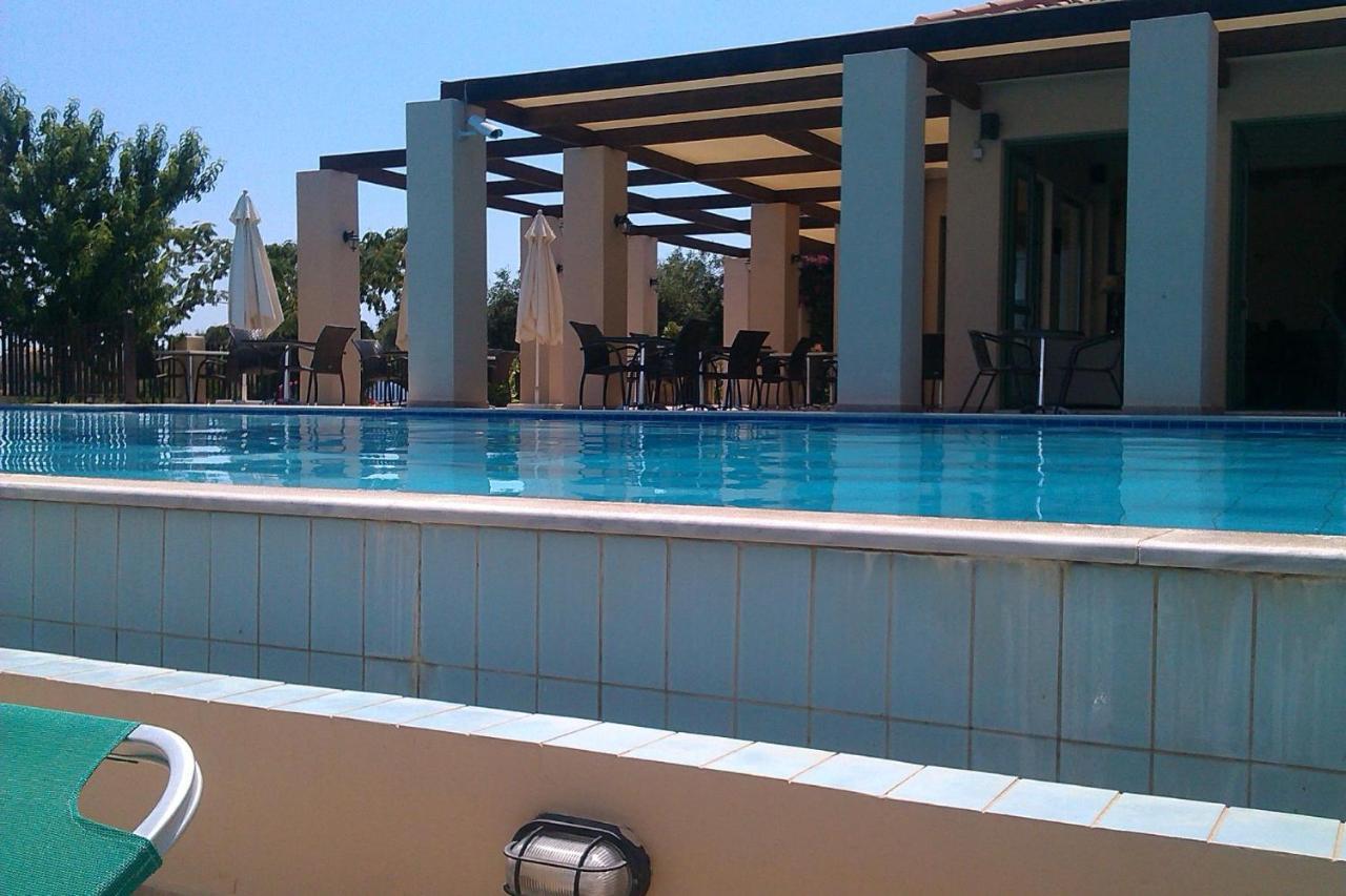 Livadaki Village Hotel Skala  Esterno foto