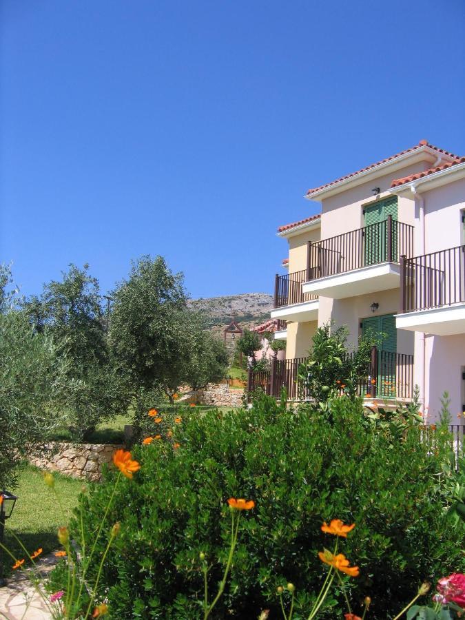 Livadaki Village Hotel Skala  Esterno foto