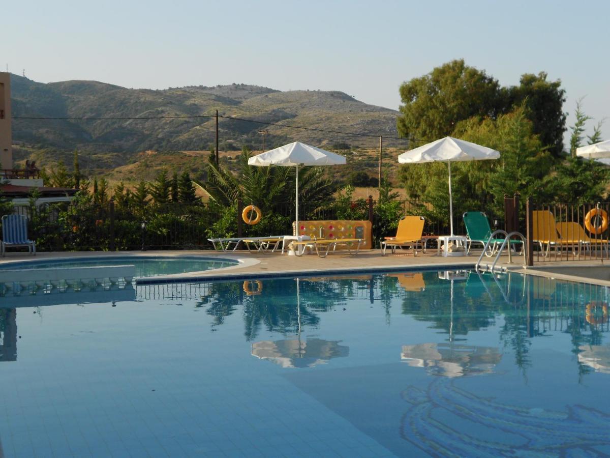 Livadaki Village Hotel Skala  Esterno foto