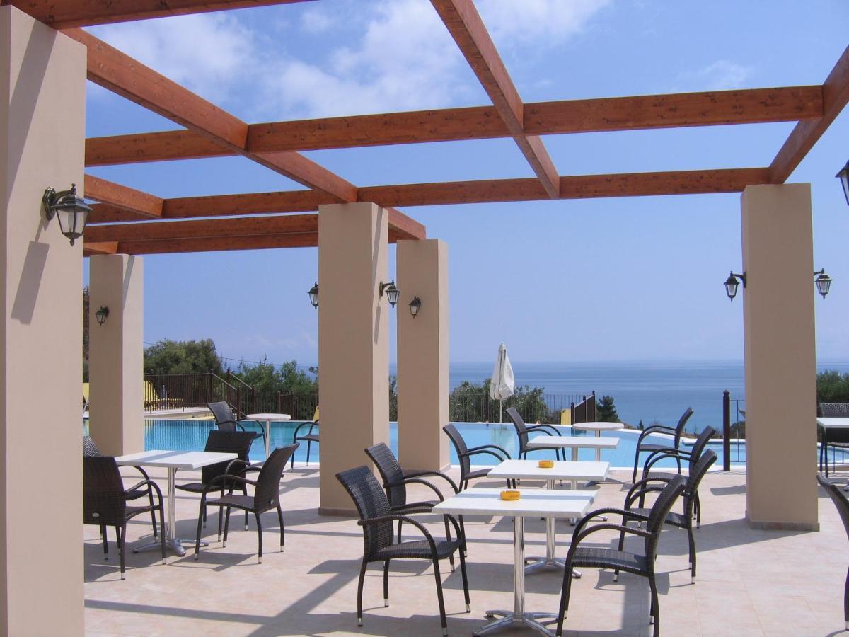 Livadaki Village Hotel Skala  Esterno foto